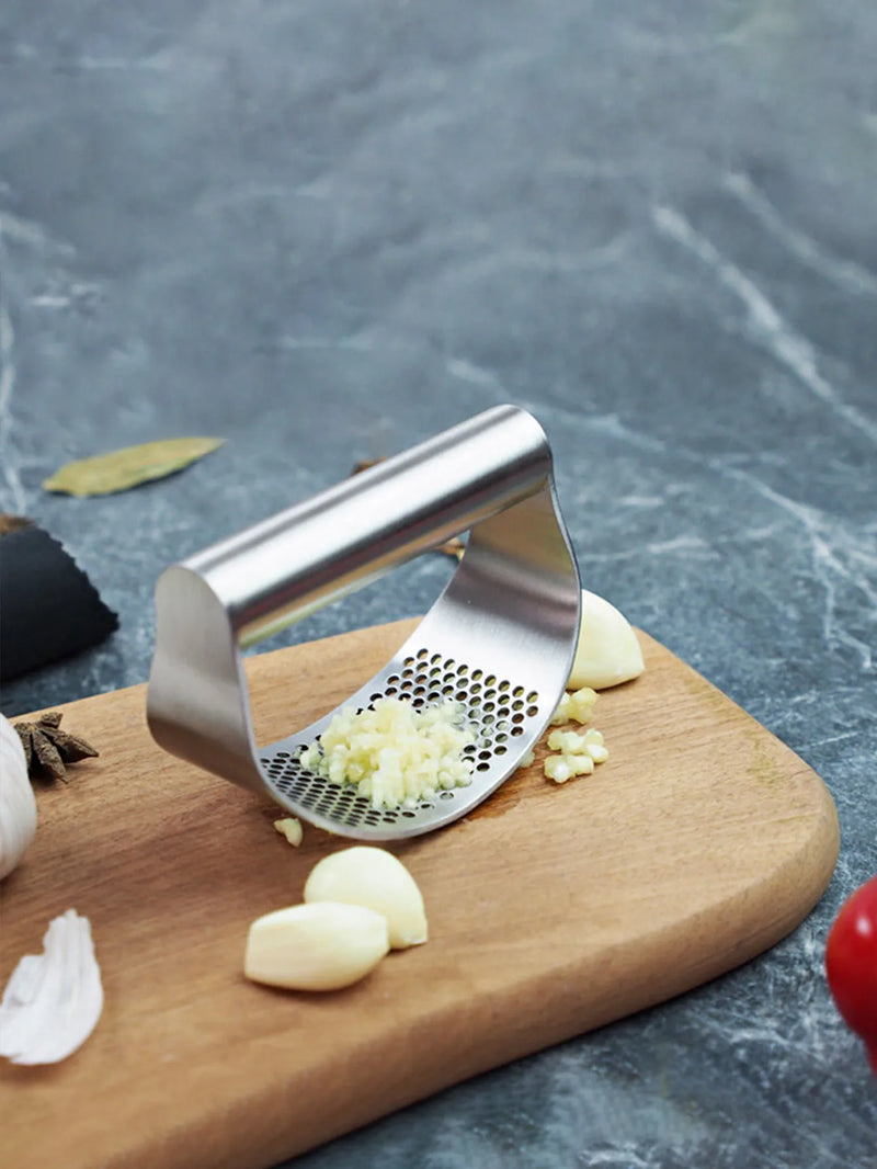 WORTHBUY New Upgraded Stainless Steel Garlic Press Manual Garlic Chopped Ginger Garlic Cutting Mince Tools Kitchen Accessories